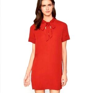 BCBG shift tie neck shirt dress